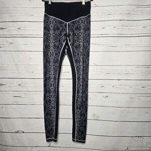 L'urv Snakeskin Leggings